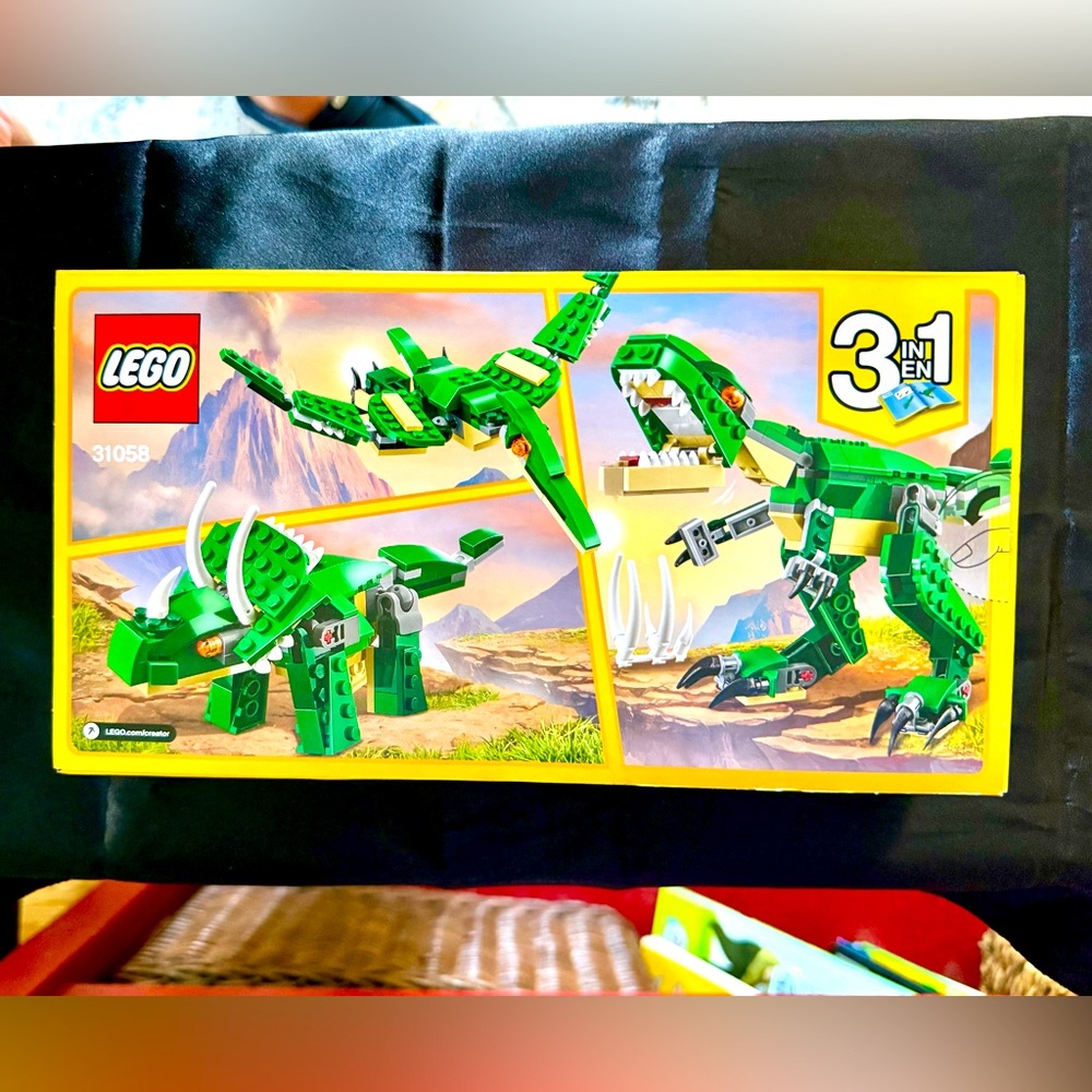 NIB Lego 31058 Creator Mighty Dinasour's Toys, 3 in 1 Model Set; T Rex and More